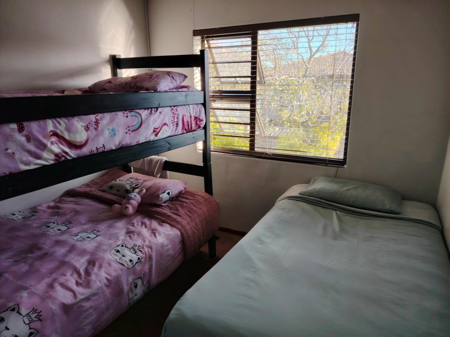 To Let 3 Bedroom Property for Rent in Vredenberg Western Cape